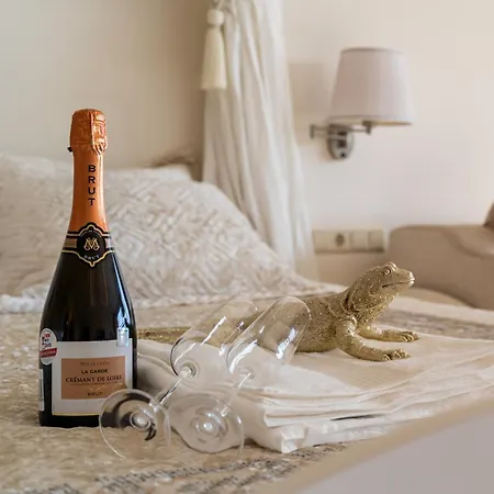 アパート #1 Luxury Jacuzzi Penthouse In Quiet Centre