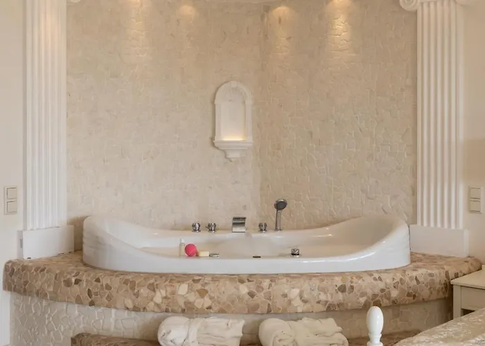 Apartment Jacuzzi Penthouse With Terrace And Free Parking - Riga *