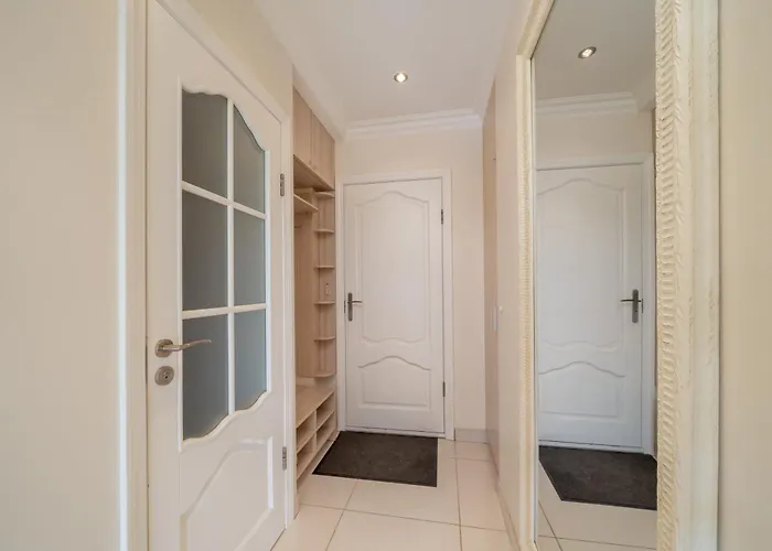 #1 Luxury Jacuzzi Penthouse In Quiet Centre Apartment