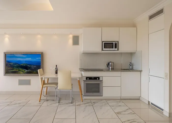 Apartment Jacuzzi Penthouse With Terrace And Free Parking - Riga