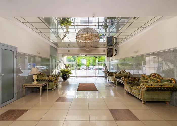 #1 Luxury Jacuzzi Penthouse In Quiet Centre *